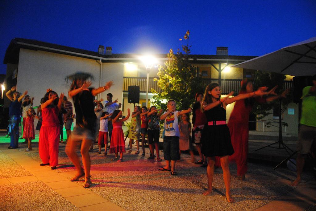Village Vacances Le Junka Вьё-Боко-ле-Бен Экстерьер фото